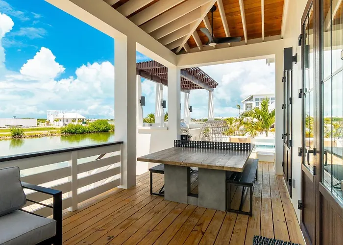 Cats Cradle And Mistico Club Boat Shuttle Villa