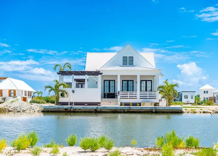 Cats Cradle And Mistico Club Boat Shuttle Villa San Pedro (Ambergris Caye)